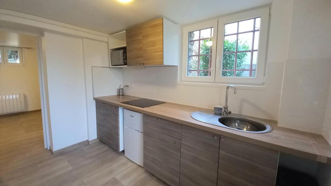 Super Appartement Au Centre Ville De Rosny Sous Bois Bagian luar foto