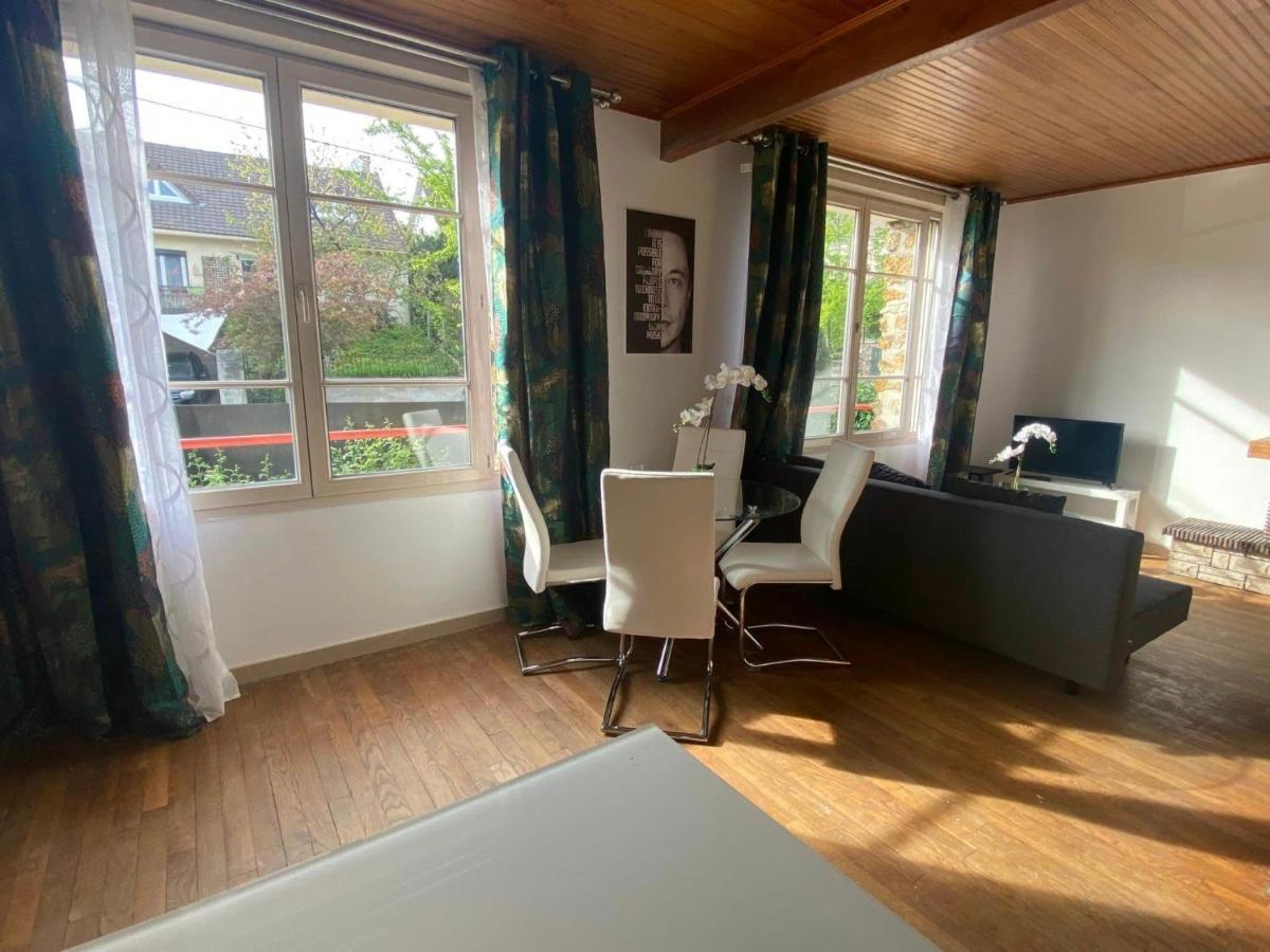 Super Appartement Au Centre Ville De Rosny Sous Bois Bagian luar foto