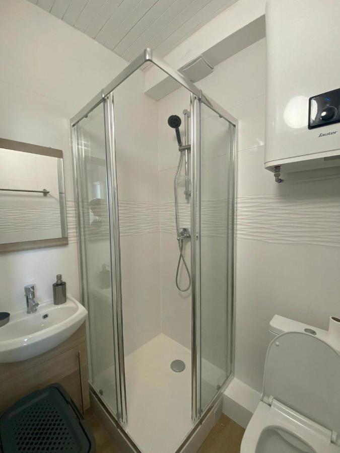 Super Appartement Au Centre Ville De Rosny Sous Bois Bagian luar foto